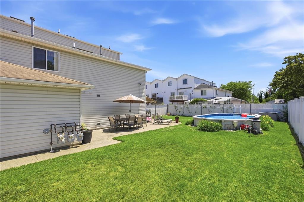 522 Medina Street, Staten  Island, New York, 10306 image 16