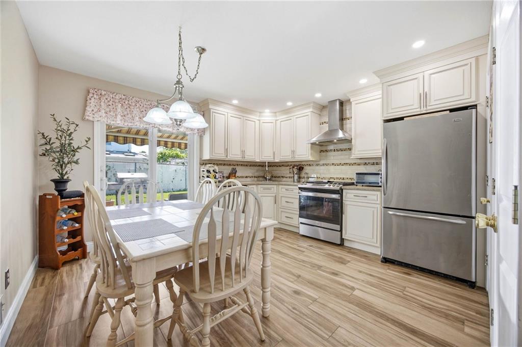 522 Medina Street, Staten  Island, New York, 10306 image 7
