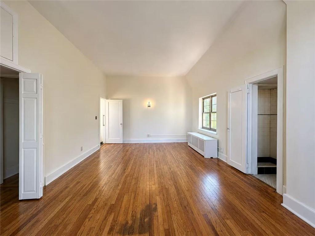 48 Tompkins Circle, Staten  Island, New York, 10301 image 13