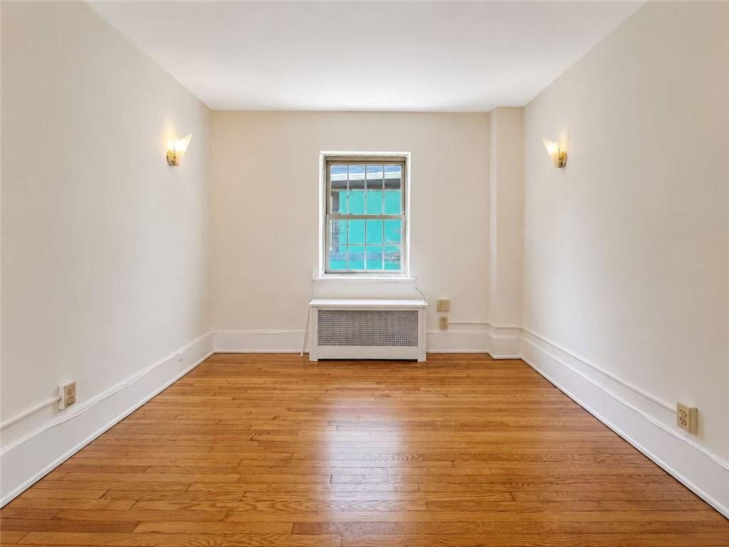 48 Tompkins Circle, Staten  Island, New York, 10301 image 14