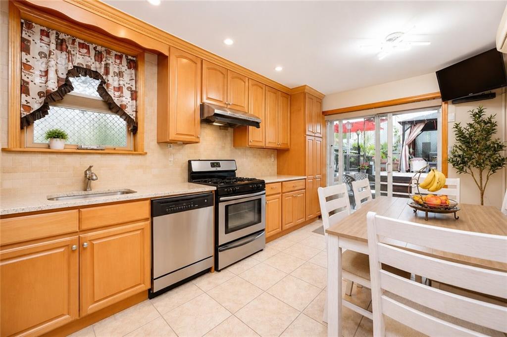 8729 14th Avenue Image 3
