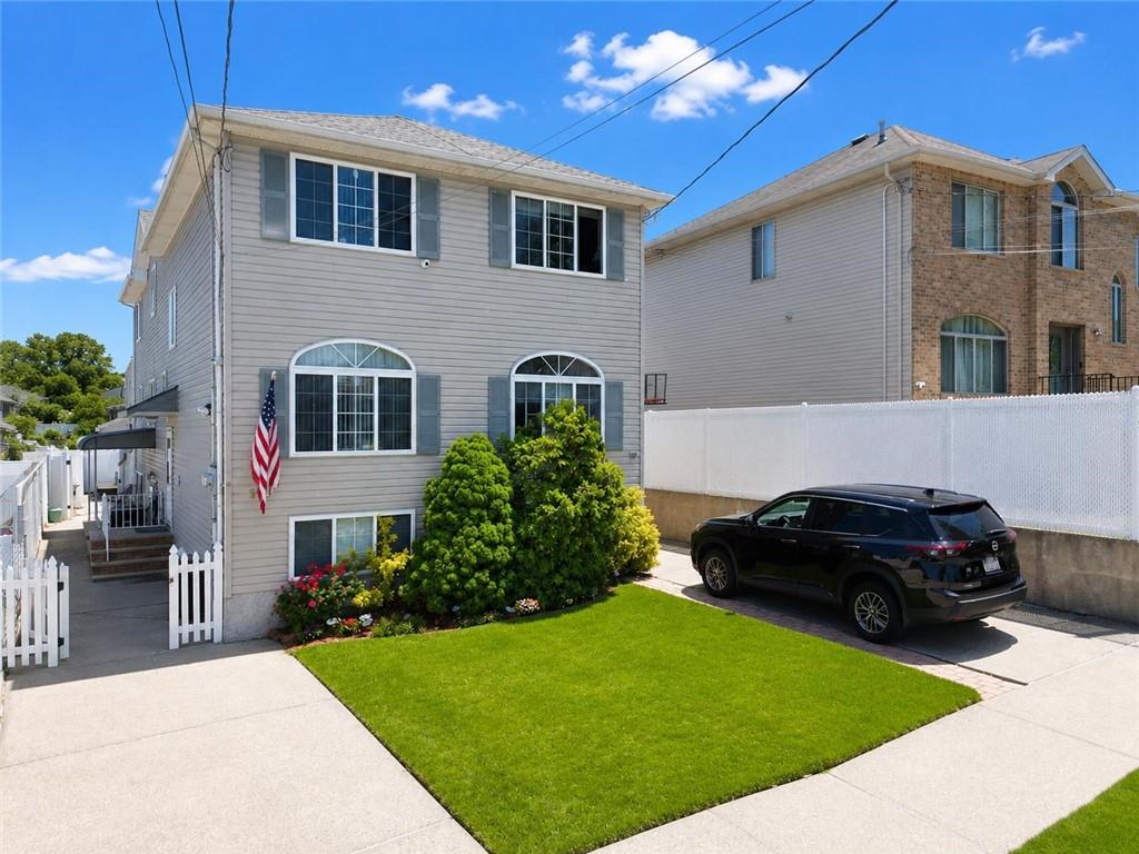 32 Franklin Place, State Island, New York, 10314 image 7