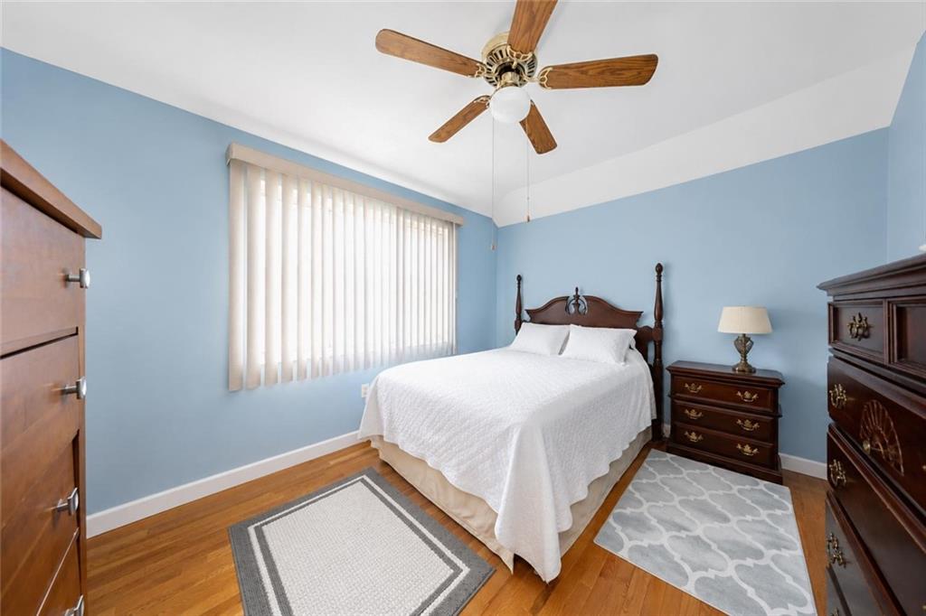 32 Franklin Place, State Island, New York, 10314 image 6