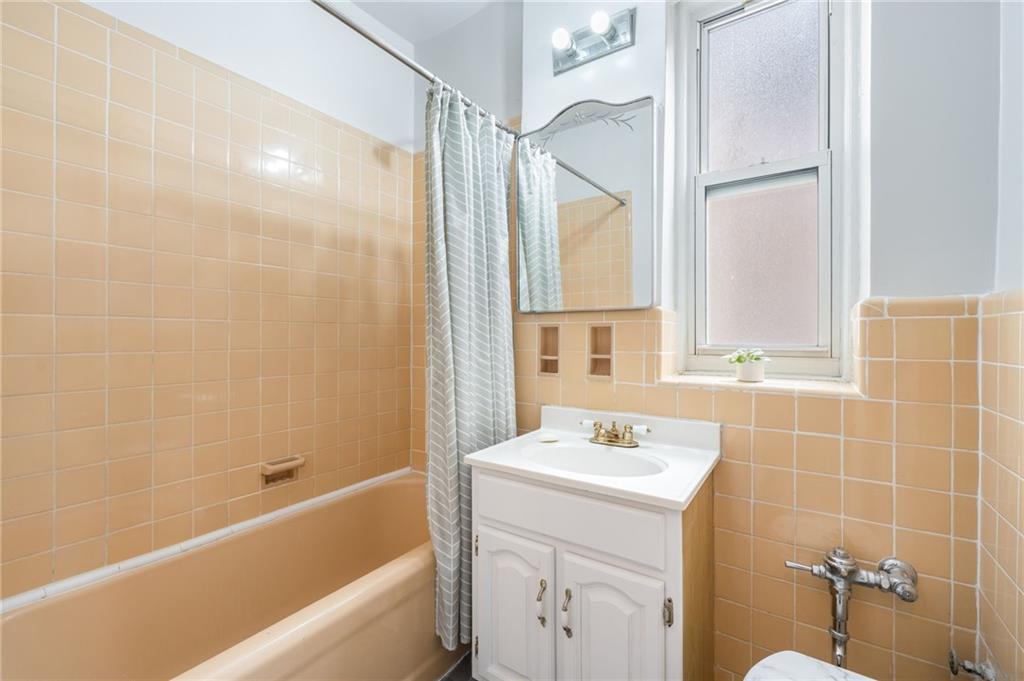 1409 Albemarle Road 5B, Brooklyn, New York, 11226 image 18