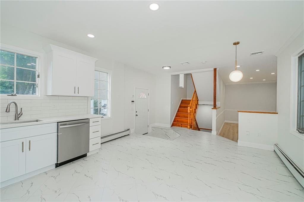12 Lexington Lane Image 5