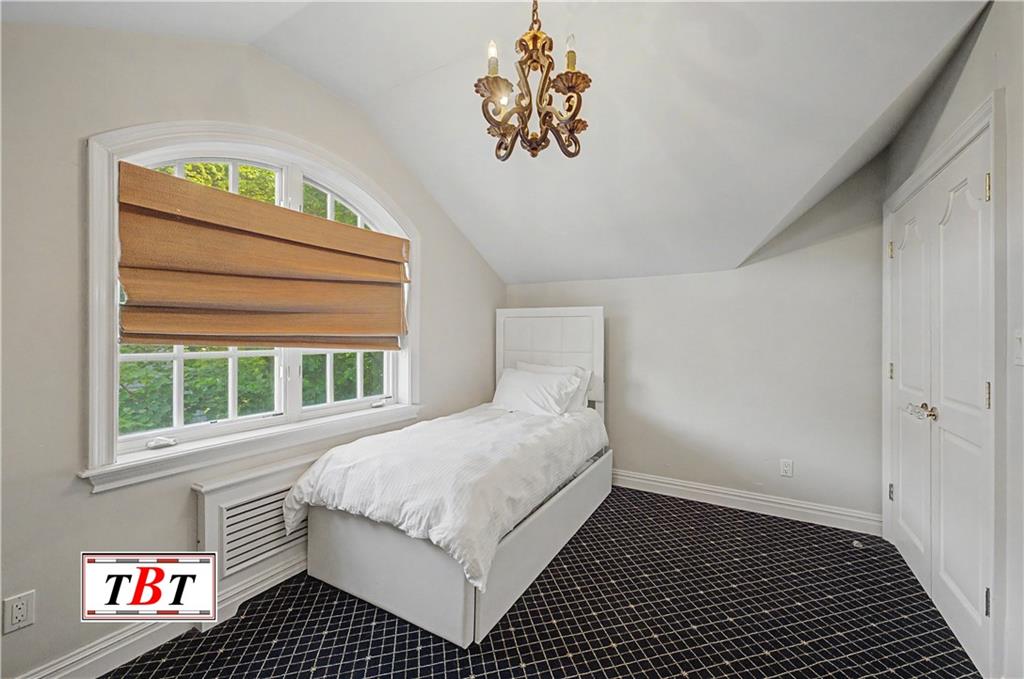 1222 East 22nd Street, Brooklyn, New York, 11210 image 35