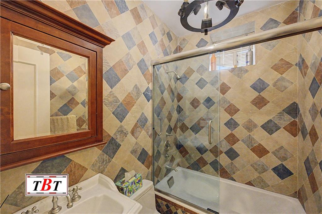 1222 East 22nd Street, Brooklyn, New York, 11210 image 30
