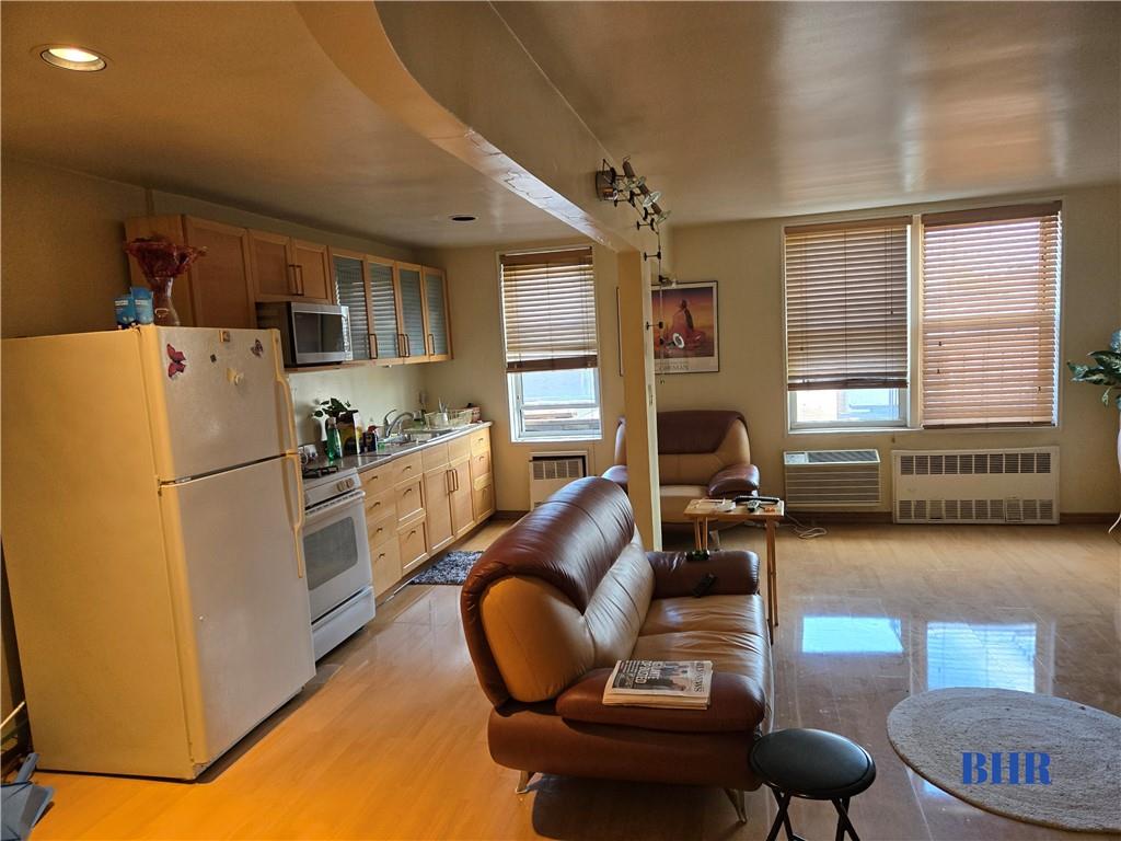 3901 Nostrand Avenue 1C Image 3