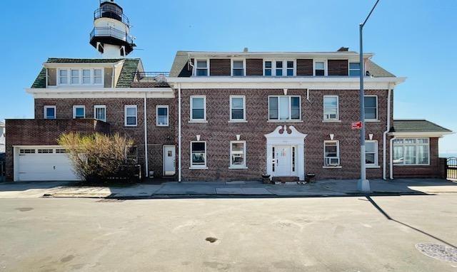 4703 Beach 47th Street Image 2
