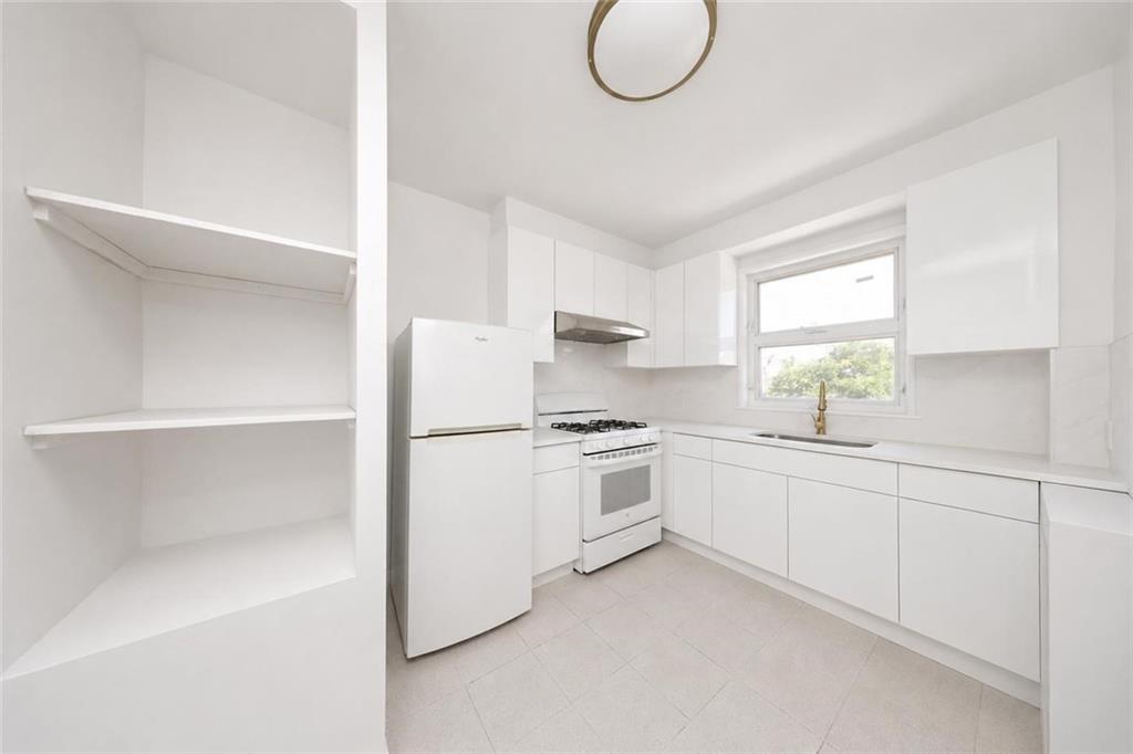 1344 Bay Ridge Parkway, Brooklyn, New York, 11228 image 9