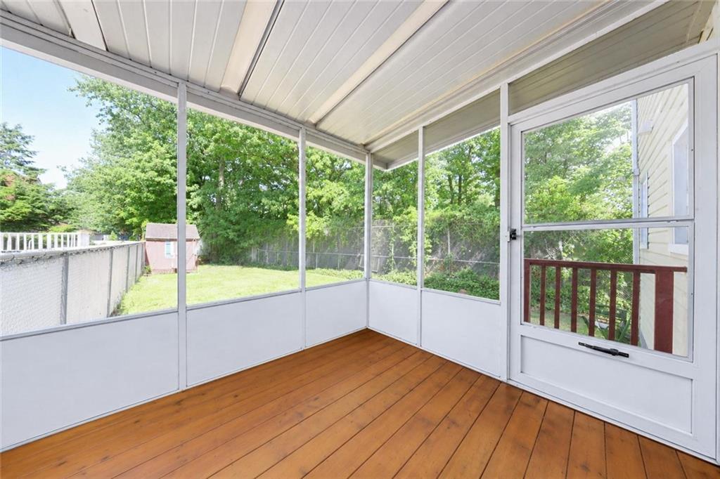 21 Lindenwood Avenue, Staten  Island, New York, 10305 image 12