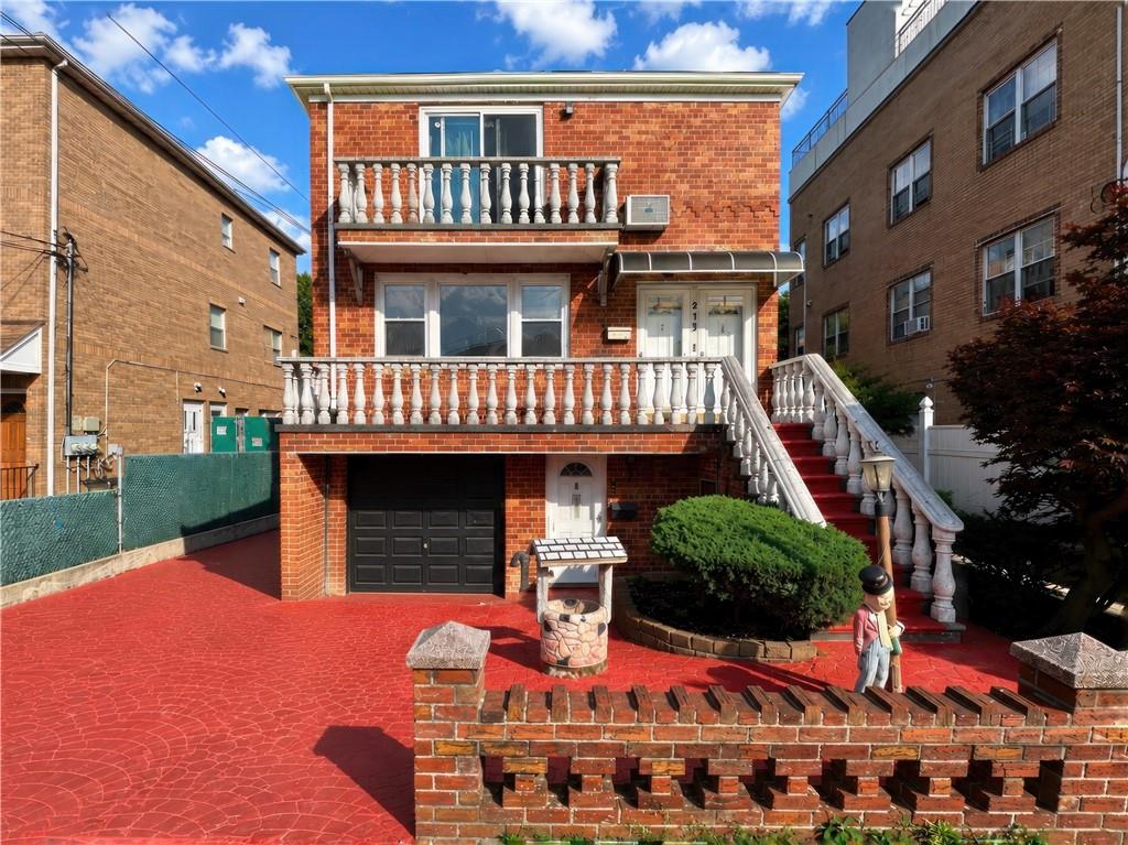 215 Bay 35th Street, Brooklyn, New York, 11214