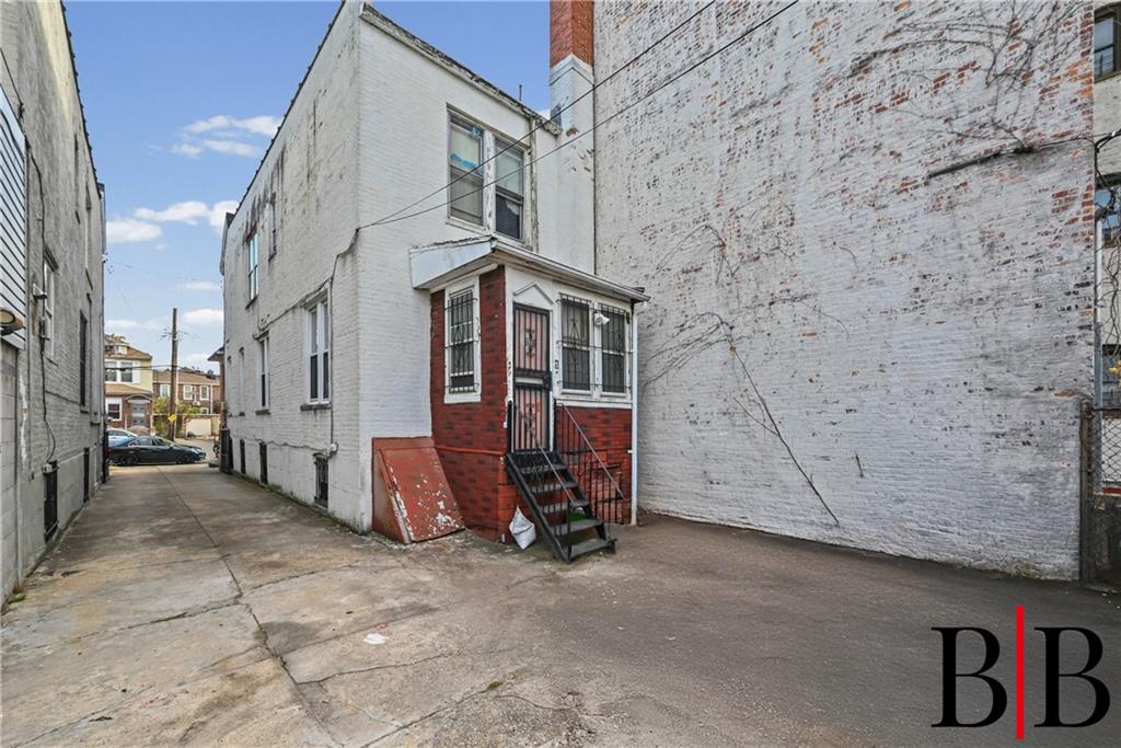 252 East 56th Street, Brooklyn, New York, 11203 image 13
