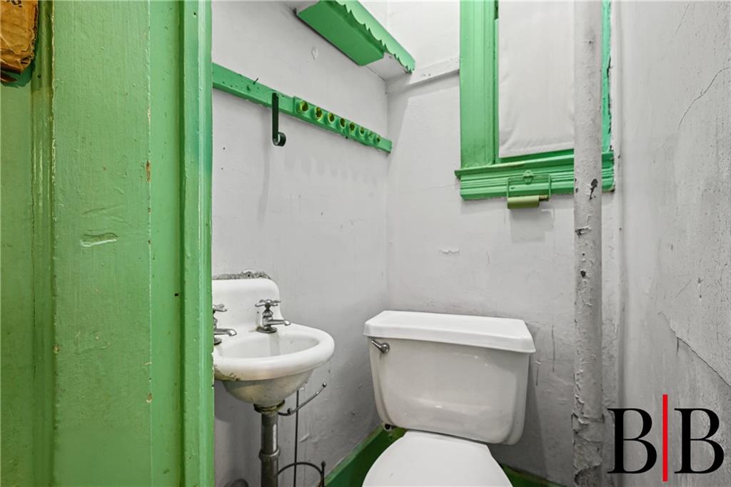 252 East 56th Street, Brooklyn, New York, 11203 image 6