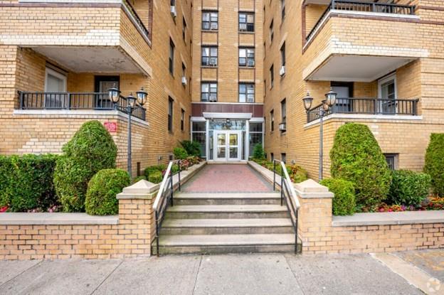 150 West End Avenue 3G, Brooklyn, New York, 11235 image 8