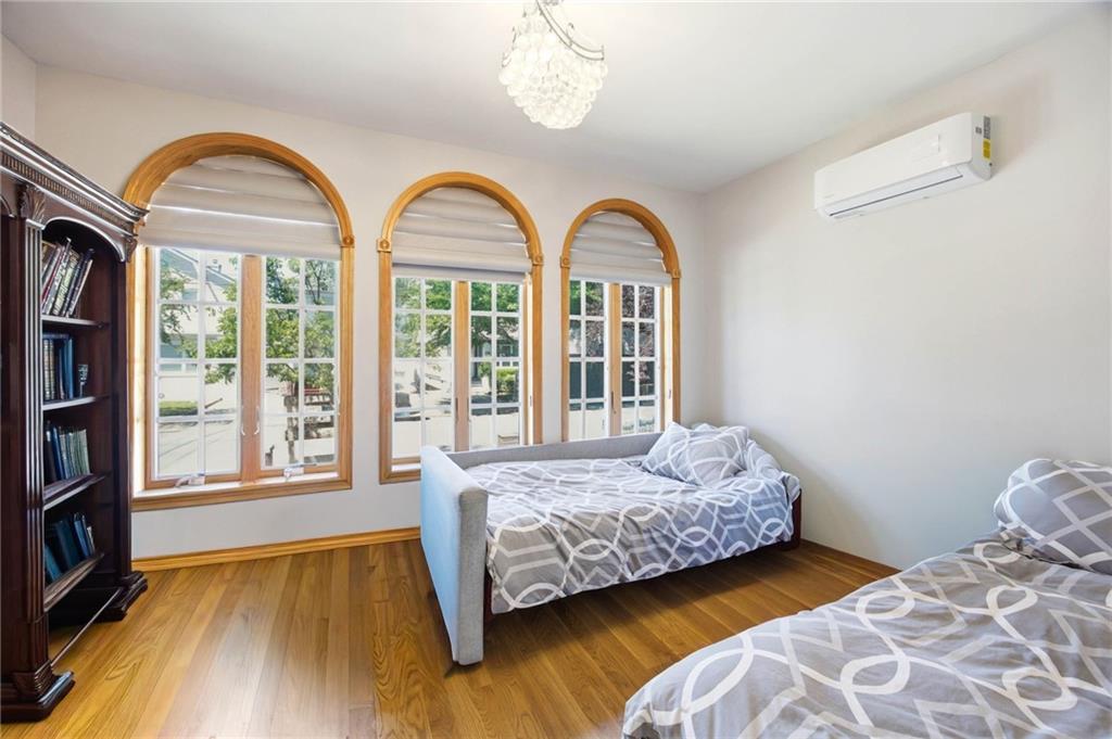 1739 East 26th Street, Brooklyn, New York, 11229 image 12