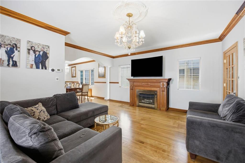 1739 East 26th Street Image 2