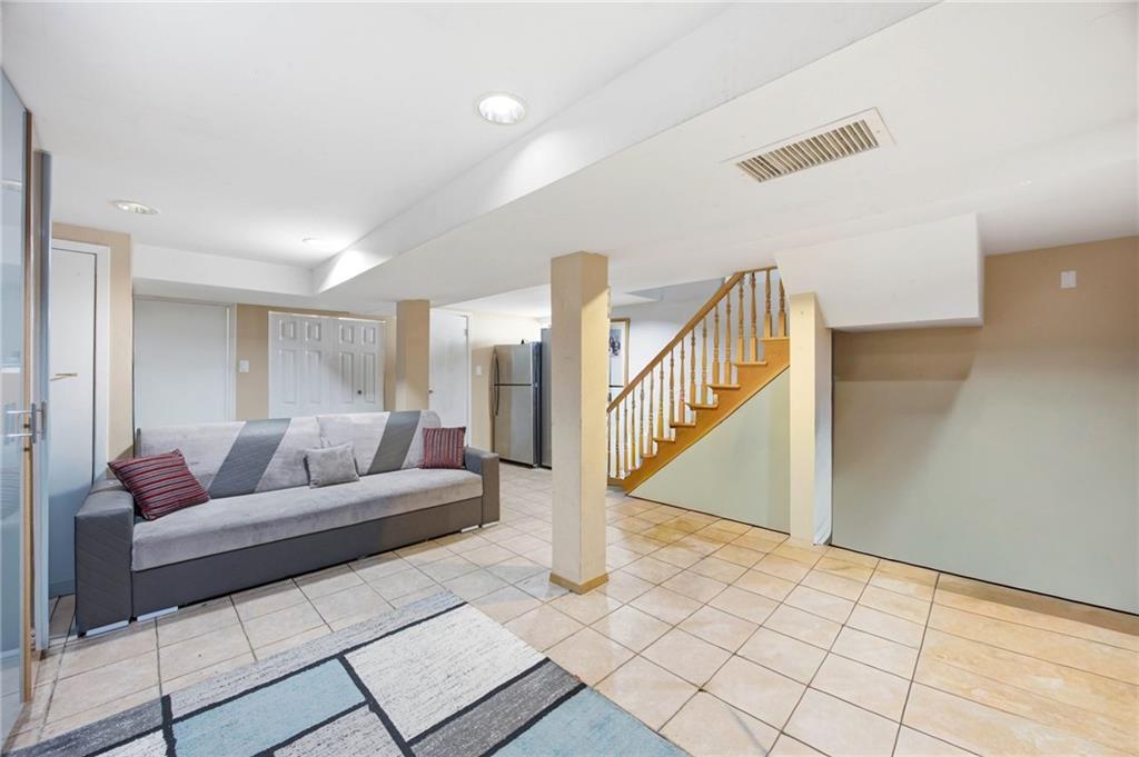 1739 East 26th Street, Brooklyn, New York, 11229 image 24