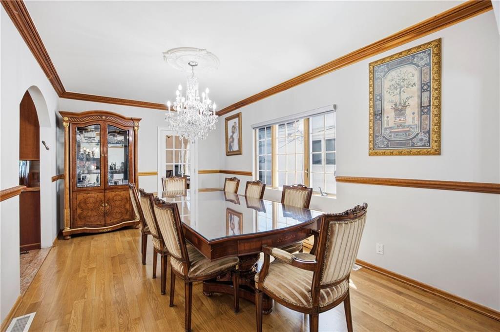 1739 East 26th Street Image 5