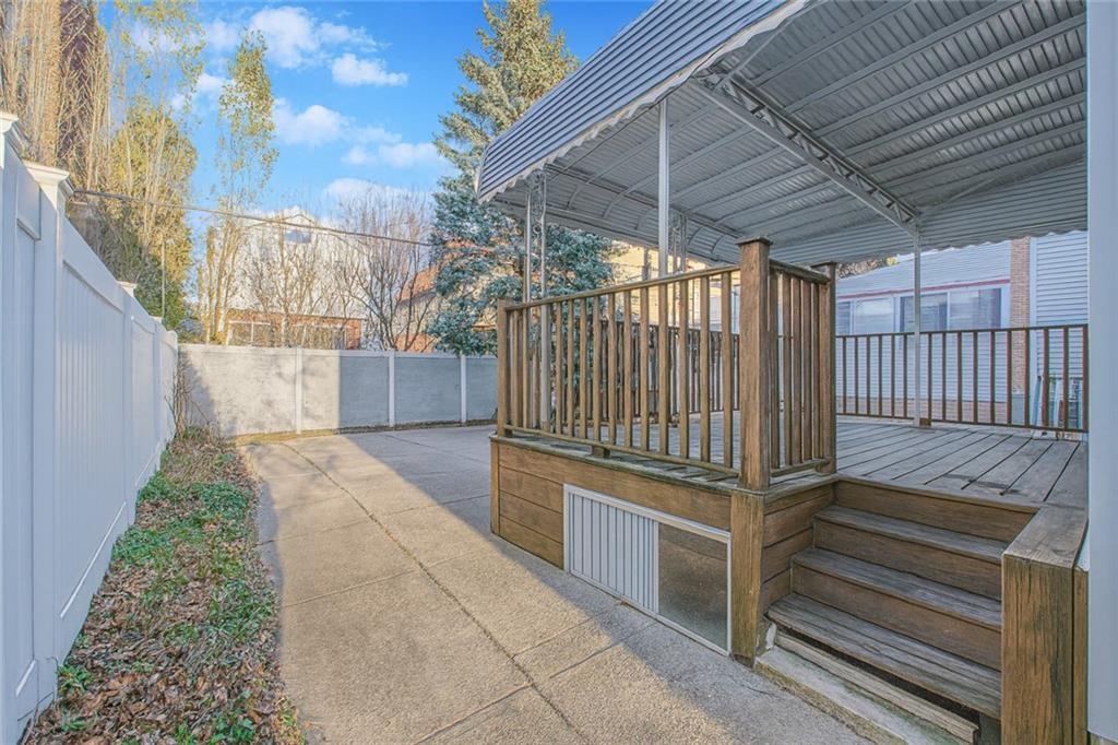 1621 70th Street Image 3