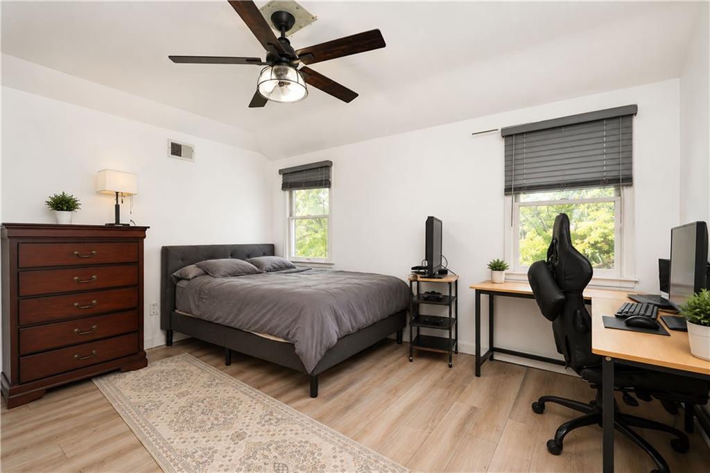 22 Putters Court, Staten  Island, New York, 10301 image 22