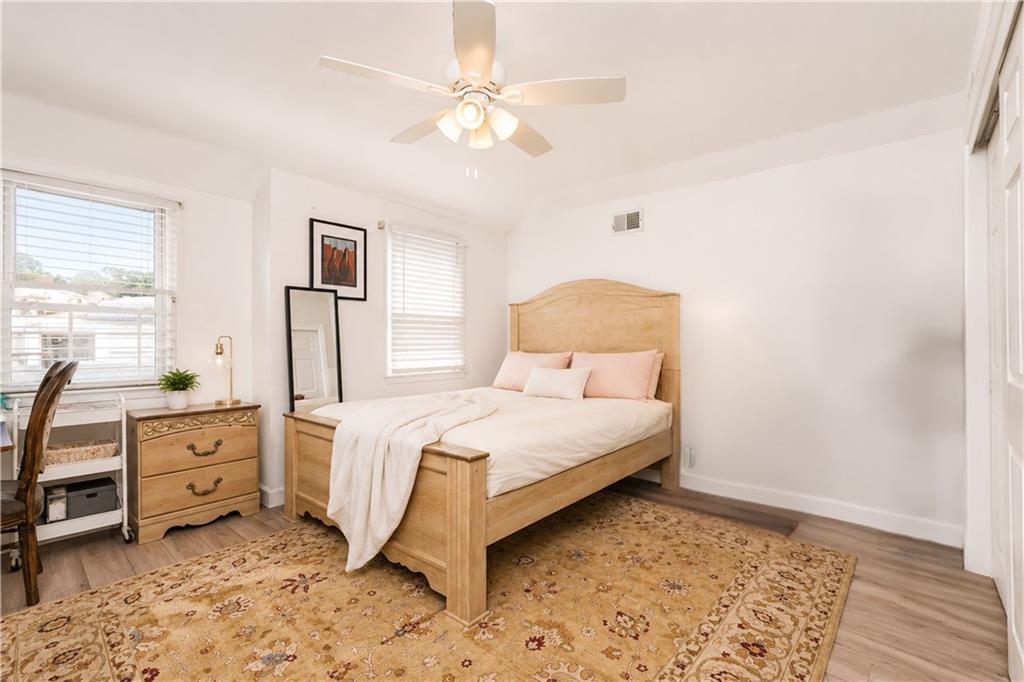 22 Putters Court, Staten  Island, New York, 10301 image 19