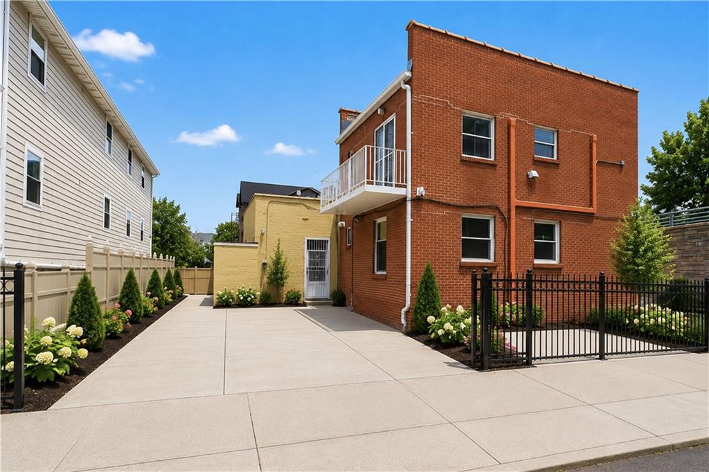 2686 East 12th Street Image 1