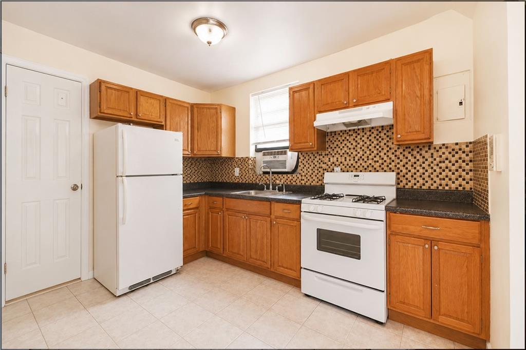 2686 East 12th Street, Brooklyn, New York, 11235 image 6