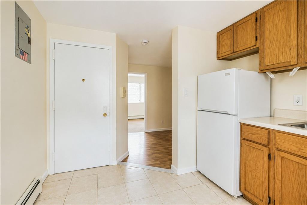 2686 East 12th Street Image 2