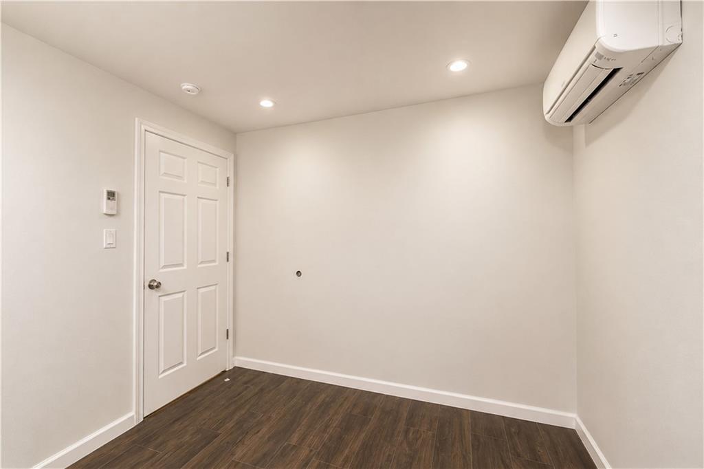 2686 East 12th Street, Brooklyn, New York, 11235 image 26