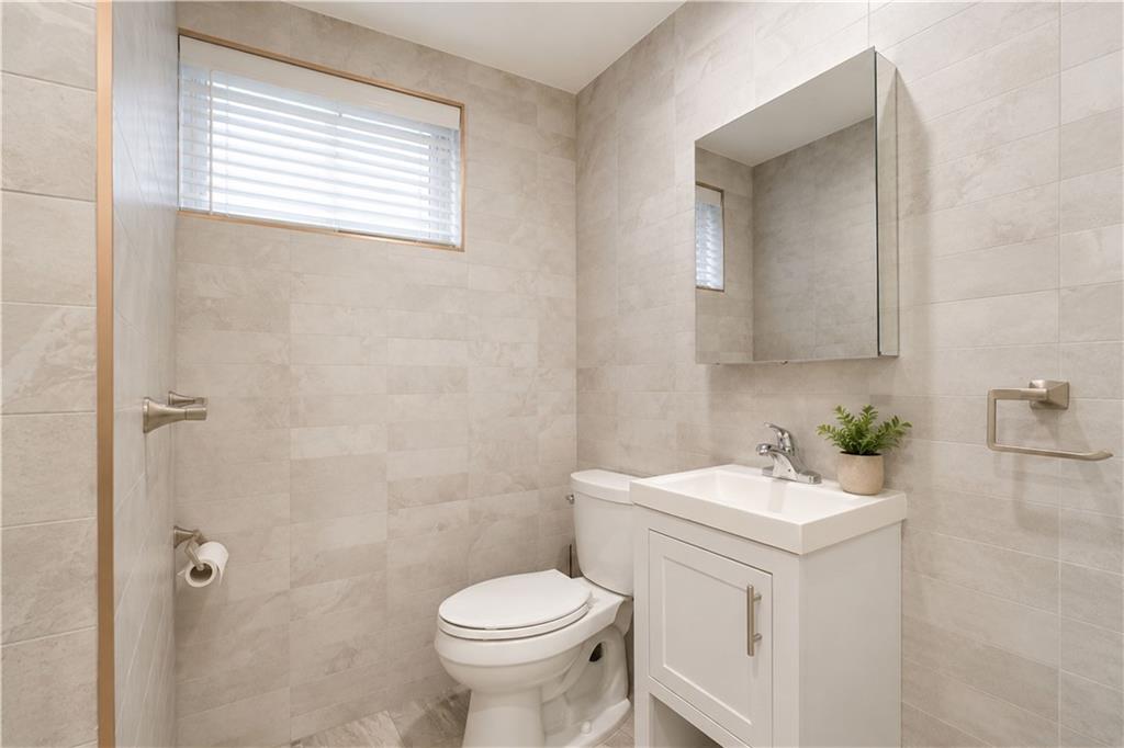 2686 East 12th Street, Brooklyn, New York, 11235 image 24