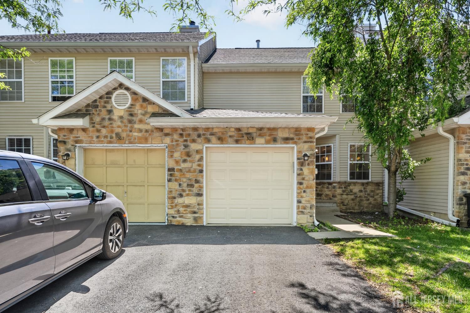 303 Cobblestone Court, South Brunswick, NJ, 08852 image 40