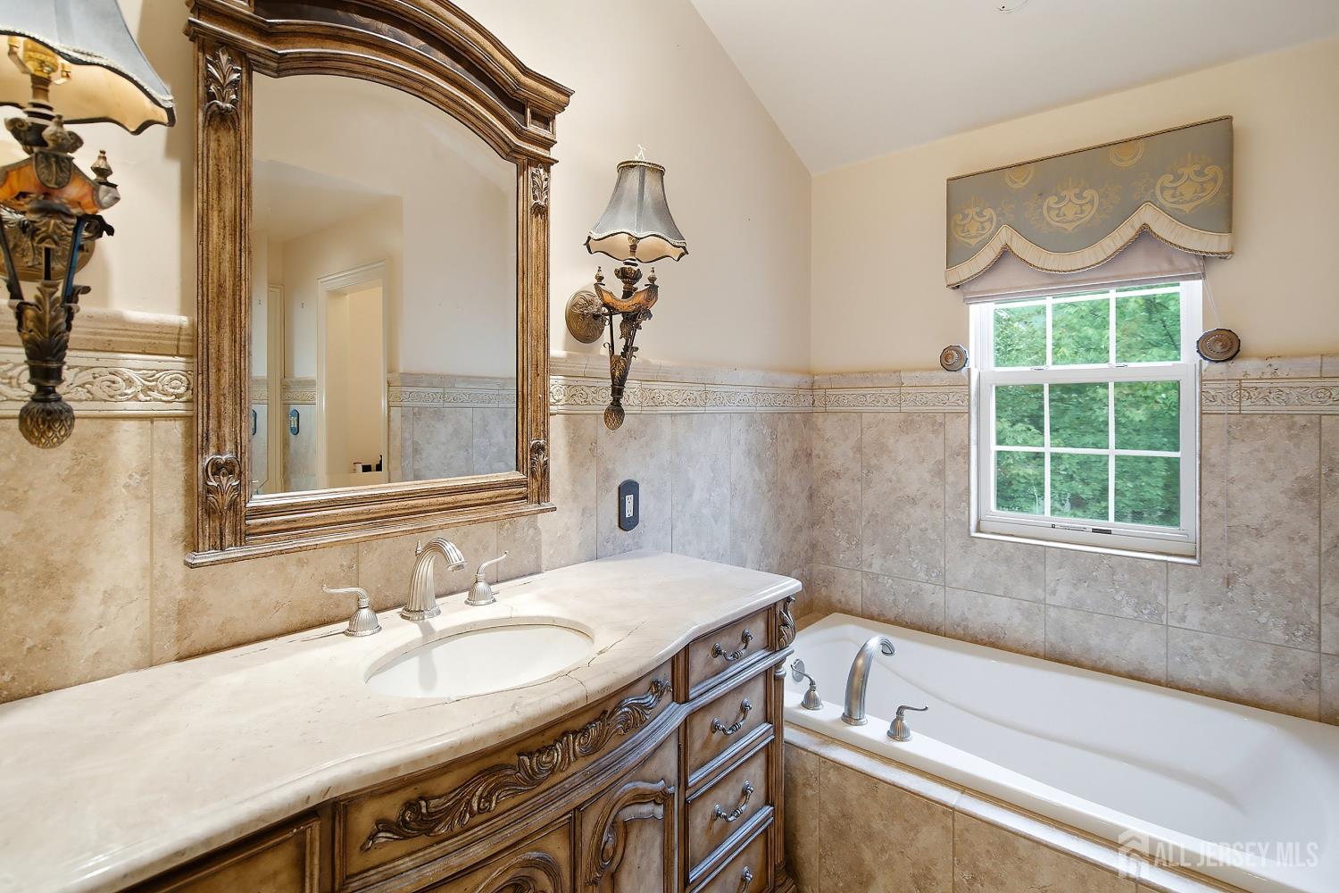 10 Burr Court, Plainsboro, NJ, 08536 image 19