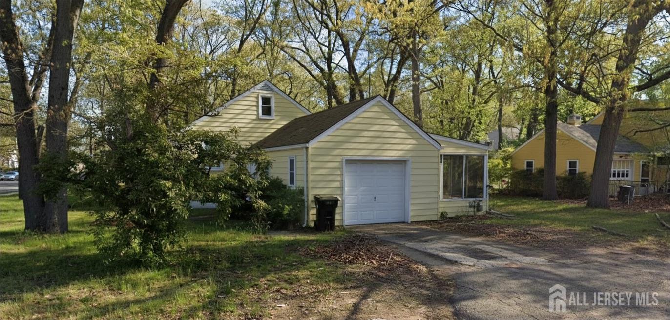 906 Englishtown Road Image 2