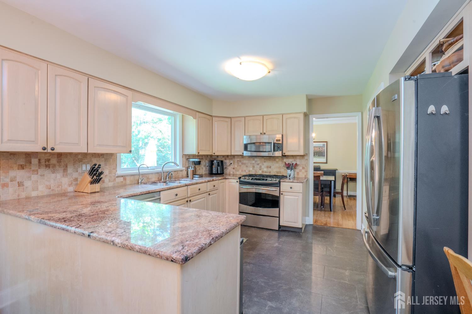 31 Merion Place, Lawrence, NJ, 08648 image 15