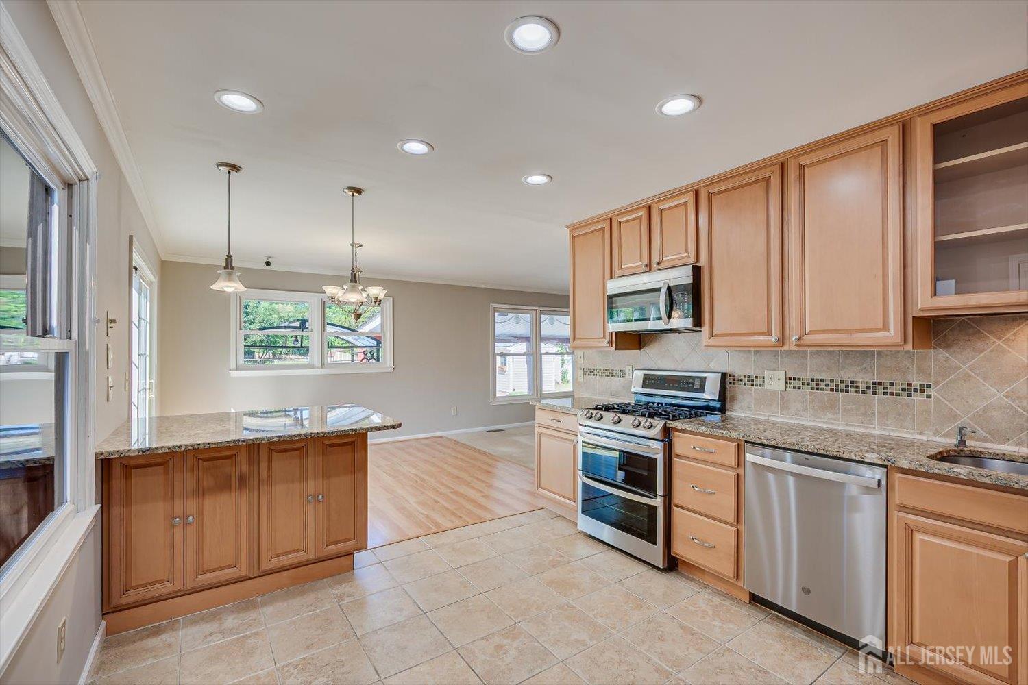 6 Wood Lake Drive, Piscataway, NJ, 08854 image 13