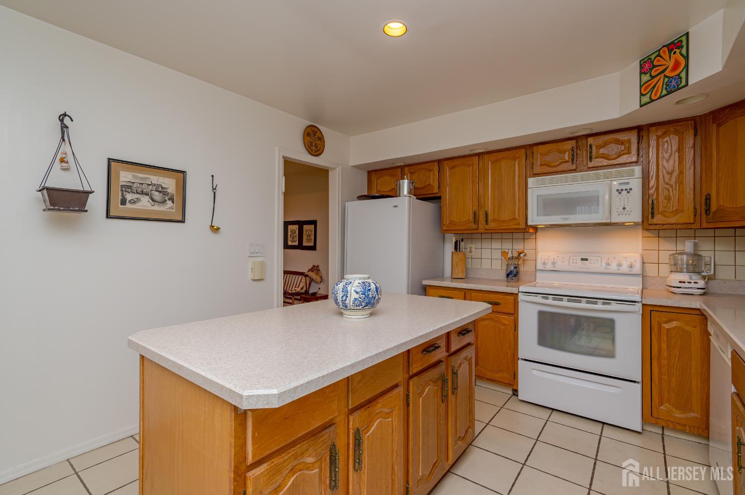 6 Franklin Pierce Drive, Monroe, NJ, 08831 image 17