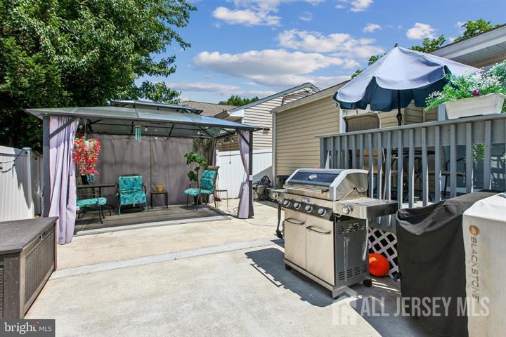 127 Poplar Street, Fords, NJ, 08863 image 17