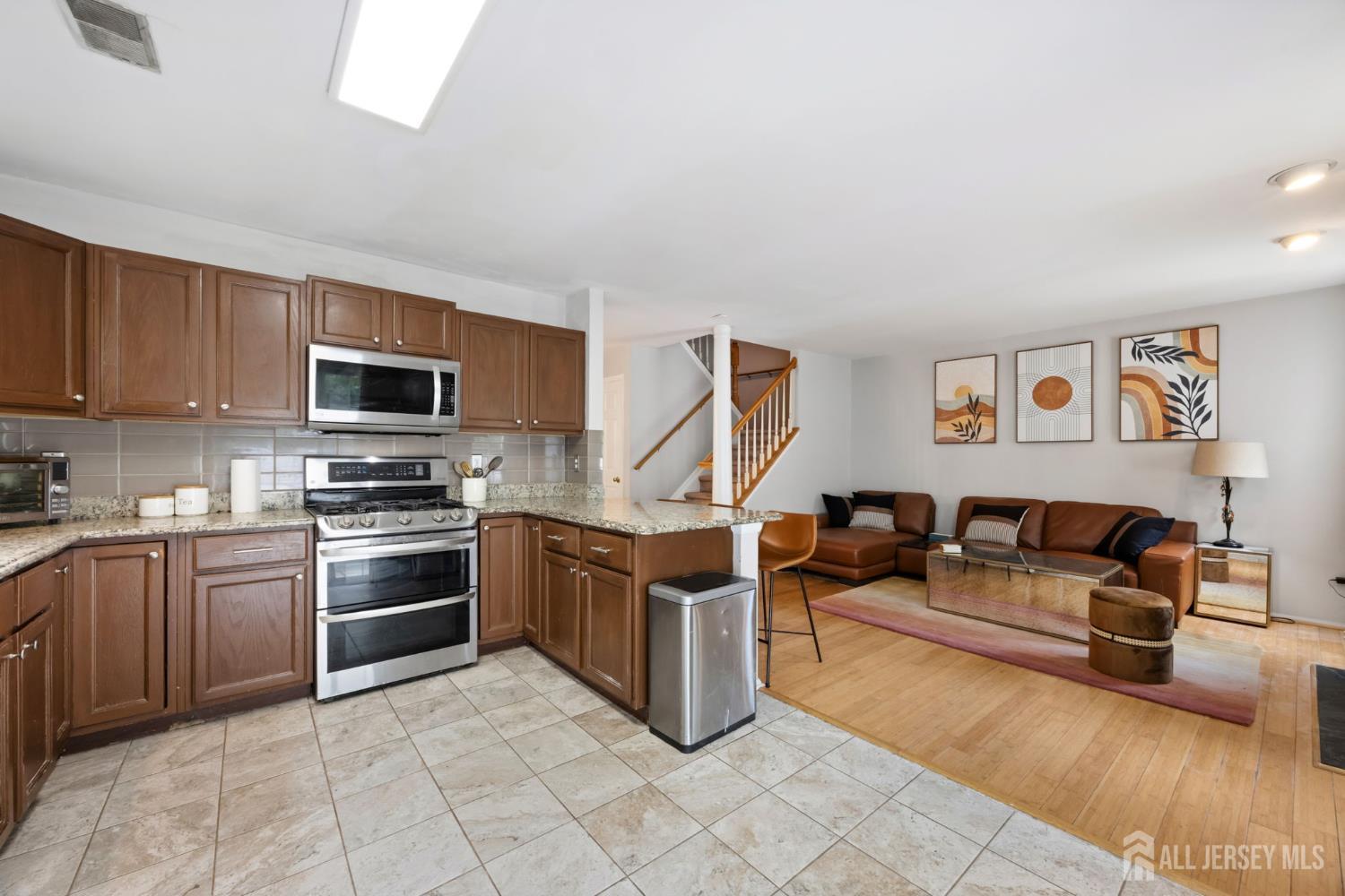 301 Pheasant Run, South Brunswick, NJ, 08852 image 9