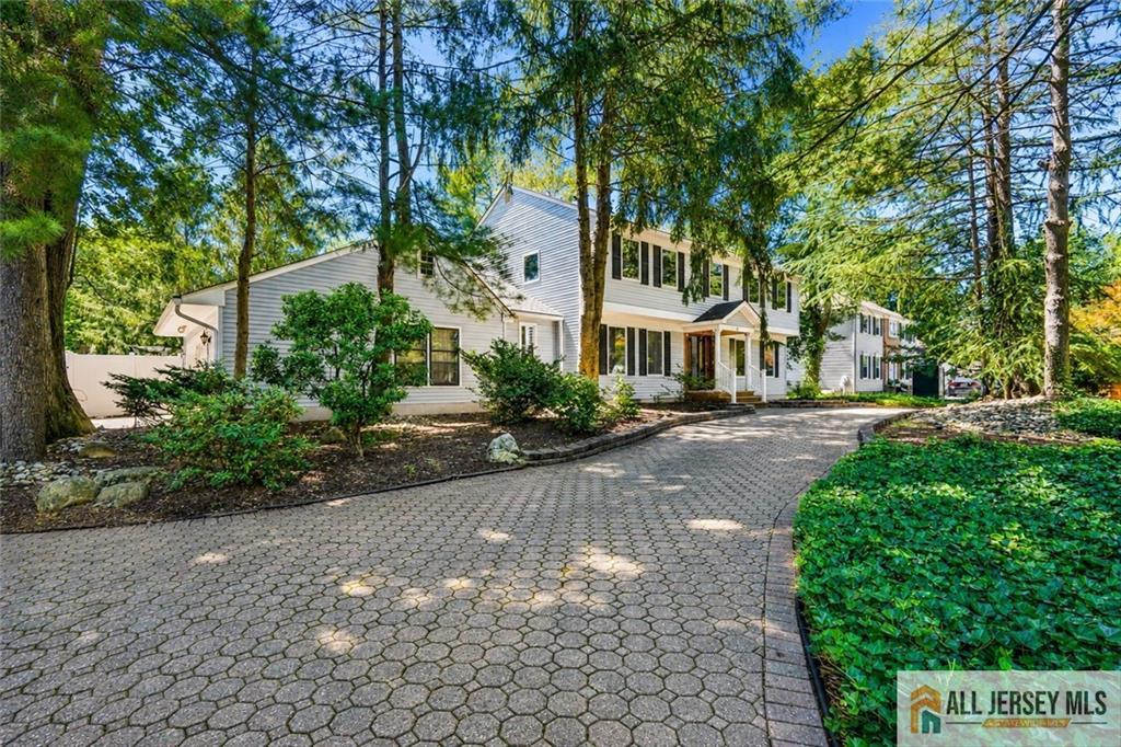 16 Phyllis Place Image 2
