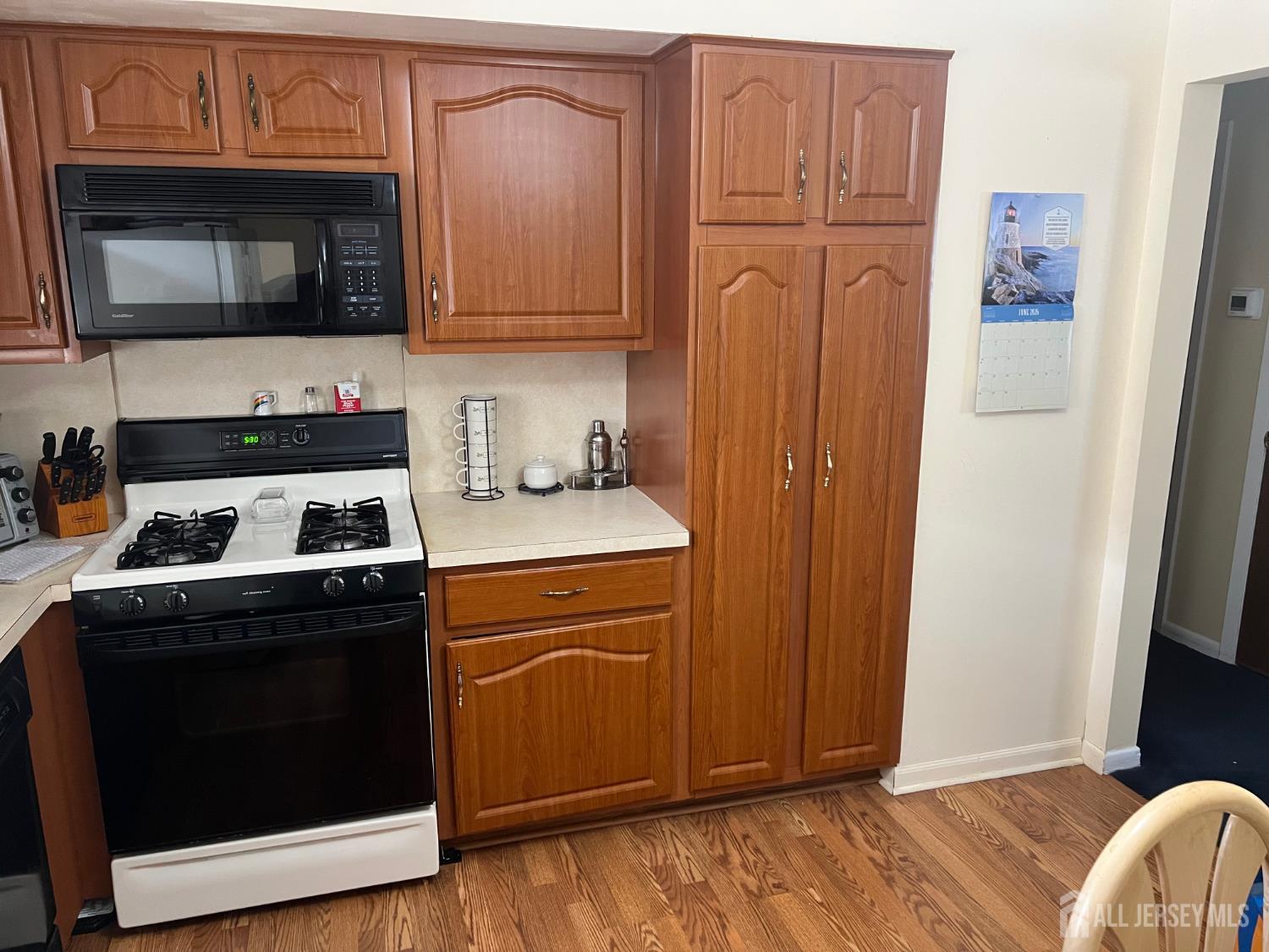 360 Leslie Avenue, Piscataway, NJ, 08854 image 7