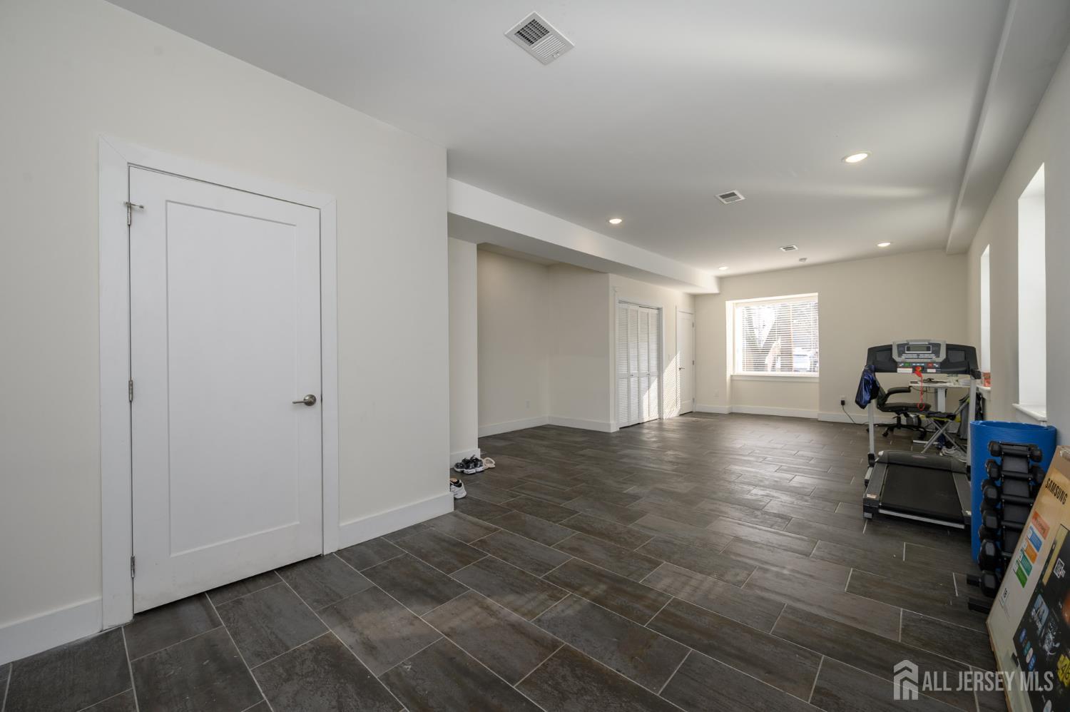 197 Garfield Avenue, Jersey City, NJ, 07305 image 17
