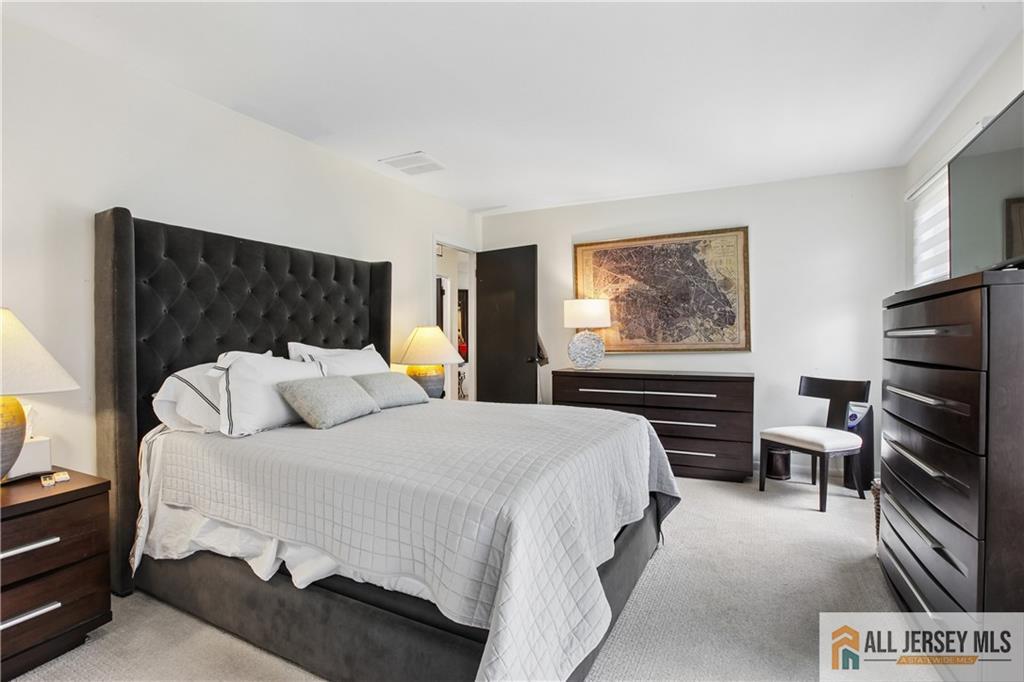 2 Park Gate Drive 1002, Edison, NJ, 08820 image 17