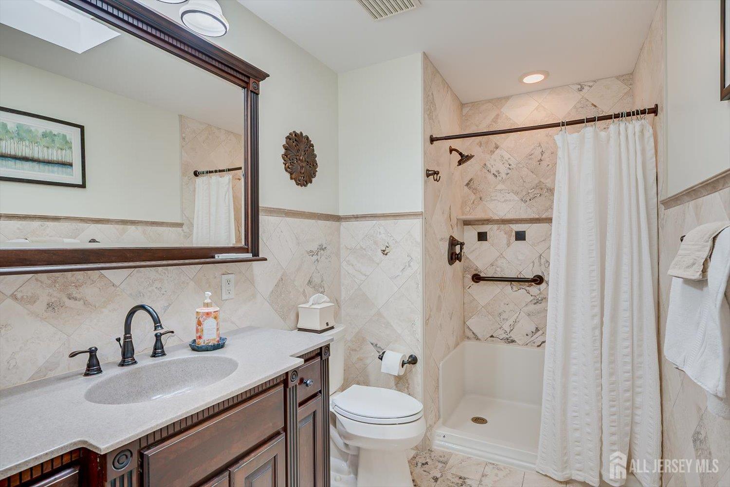 102 Michael Street, Edison, NJ, 08820 image 31