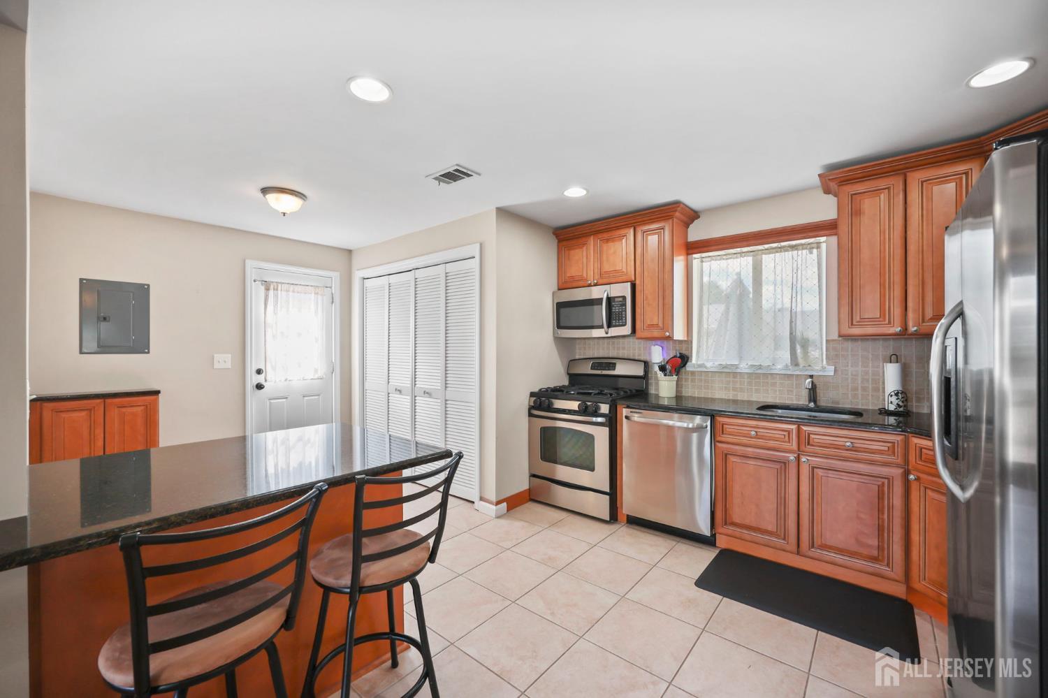 414 fairview Avenue, Colonia, NJ, 07067 image 8