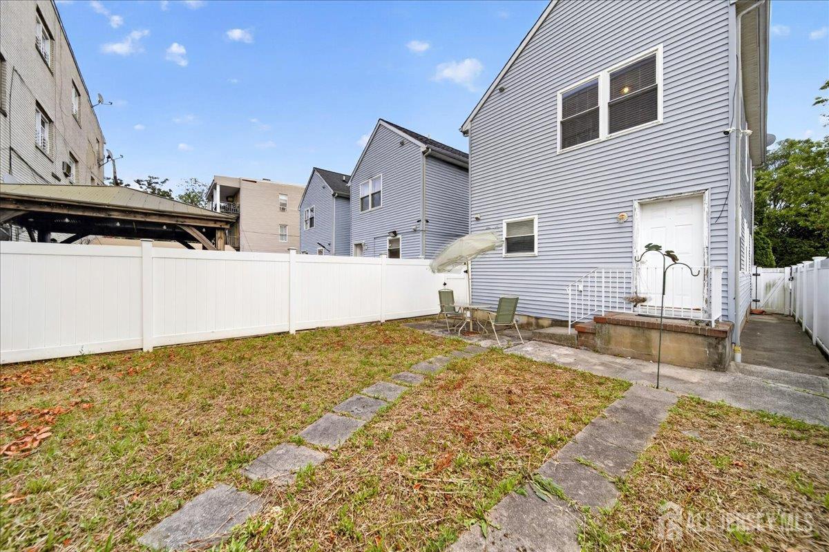 112 Commerce Street, Perth Amboy, NJ, 08861 image 29