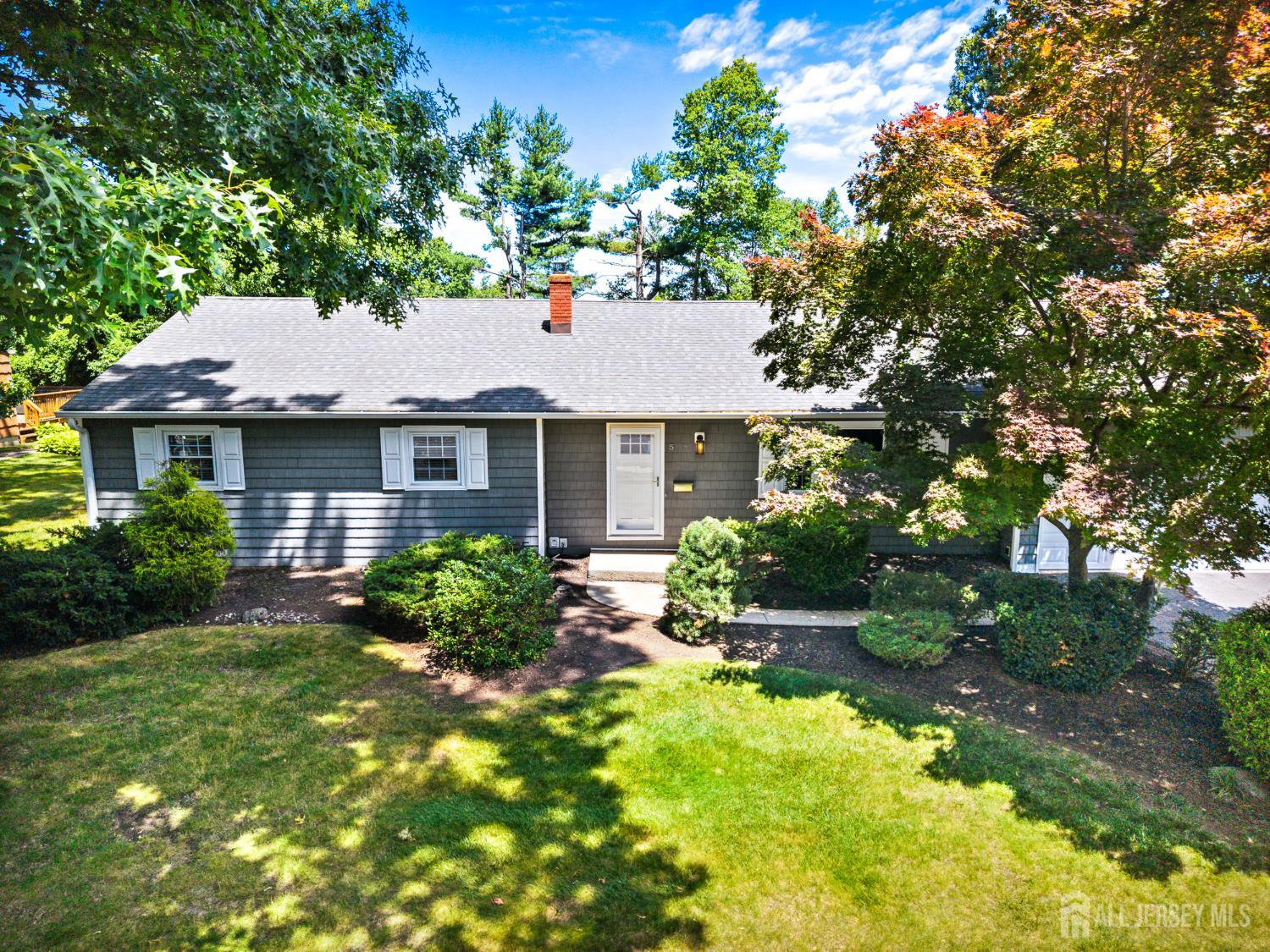 5 Camelot Drive, East Brunswick, NJ, 08816 image 30