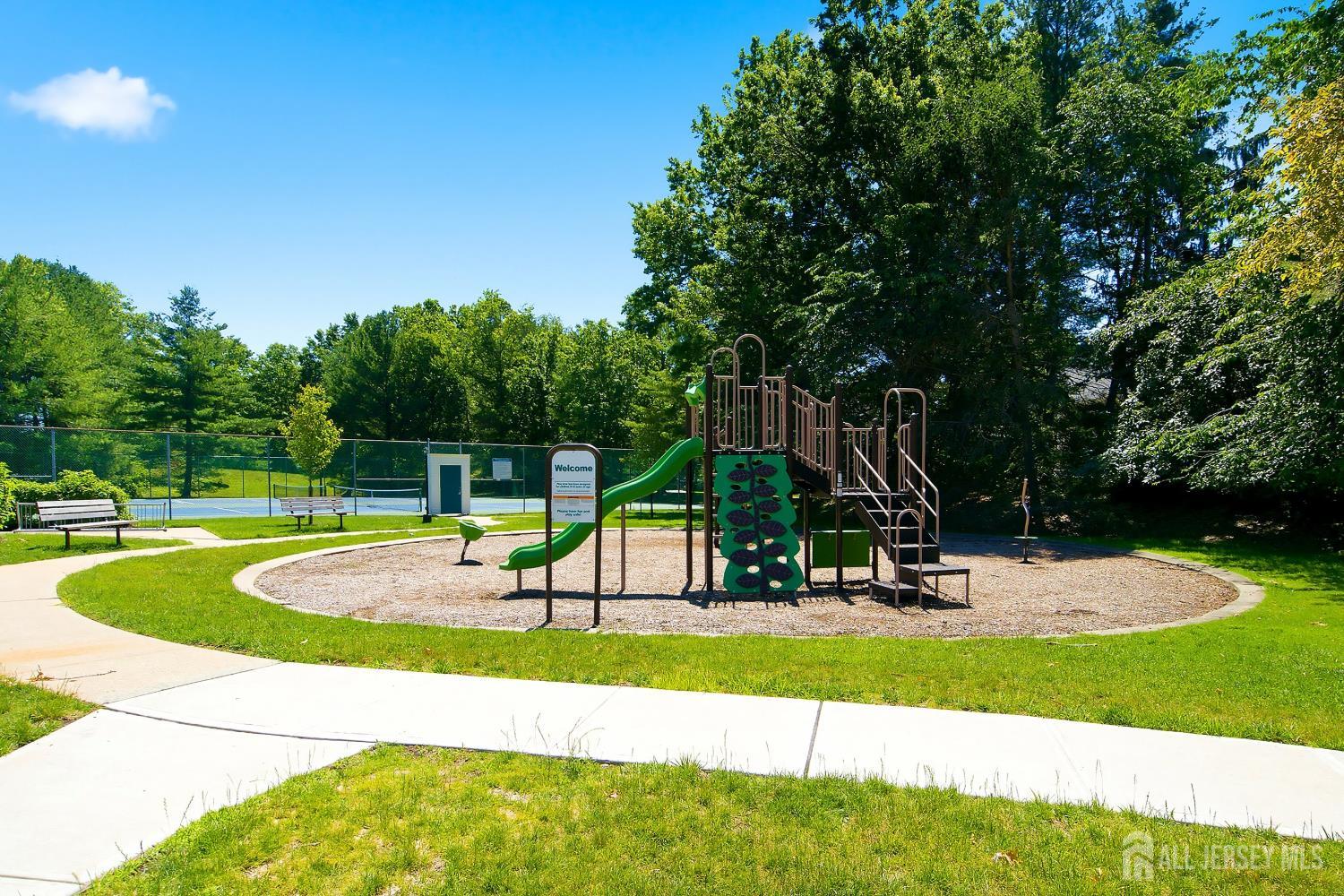 10 Burr Court, Plainsboro, NJ, 08536 image 25