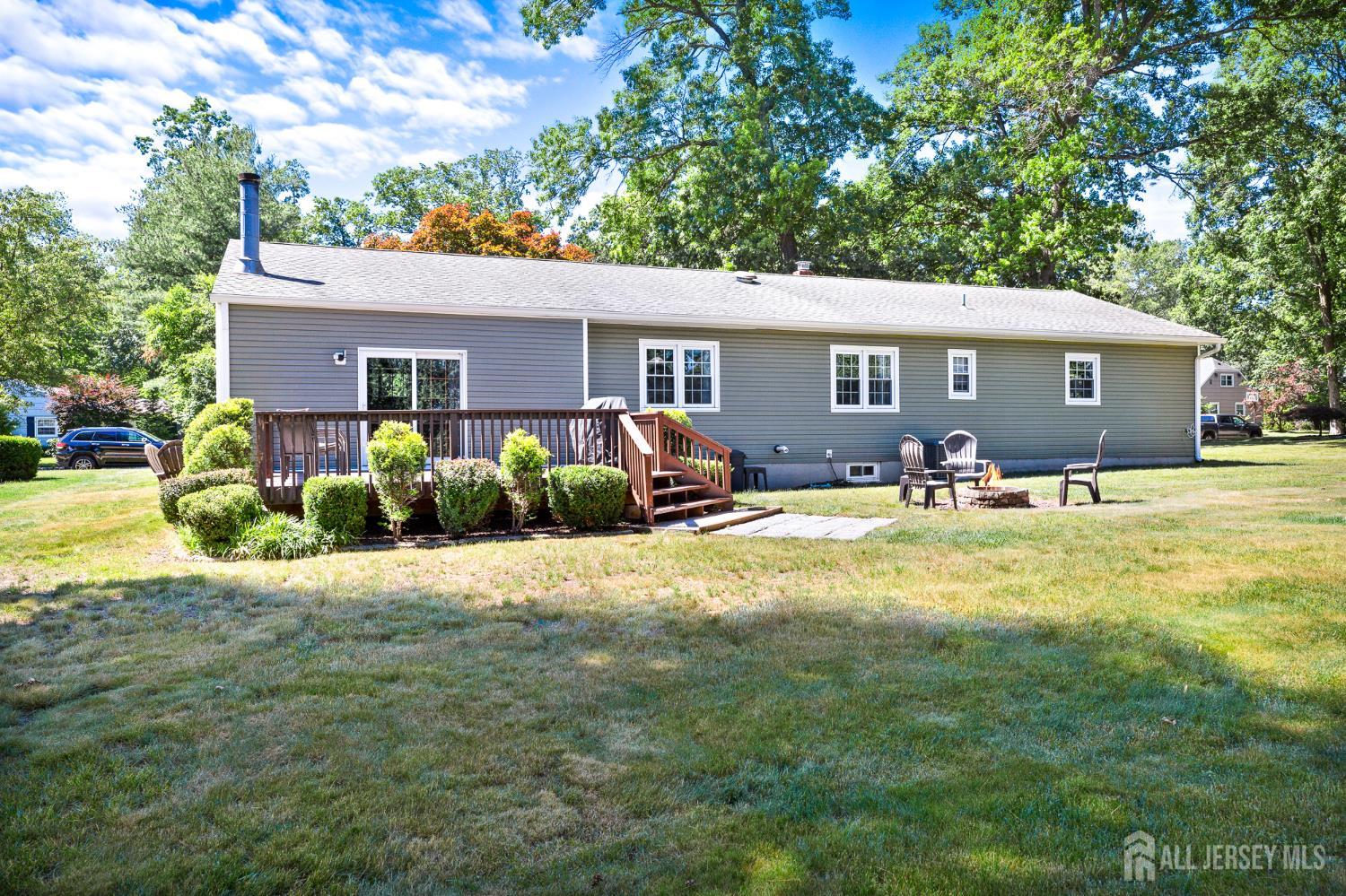5 Camelot Drive, East Brunswick, NJ, 08816 image 23