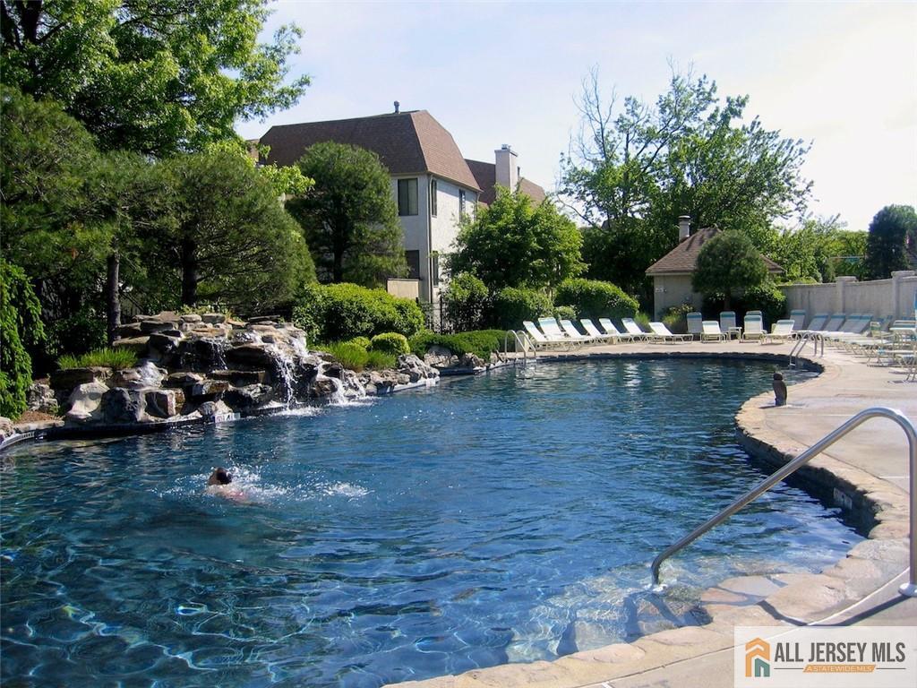 2 Park Gate Drive 1002, Edison, NJ, 08820 image 25